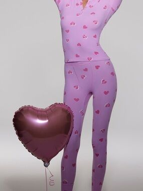 Brand New (NWT) Skims Soft Lounge Legging - Petal Print